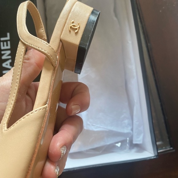 Brand New Chanel and 💯 authentic - Picture 6 of 7